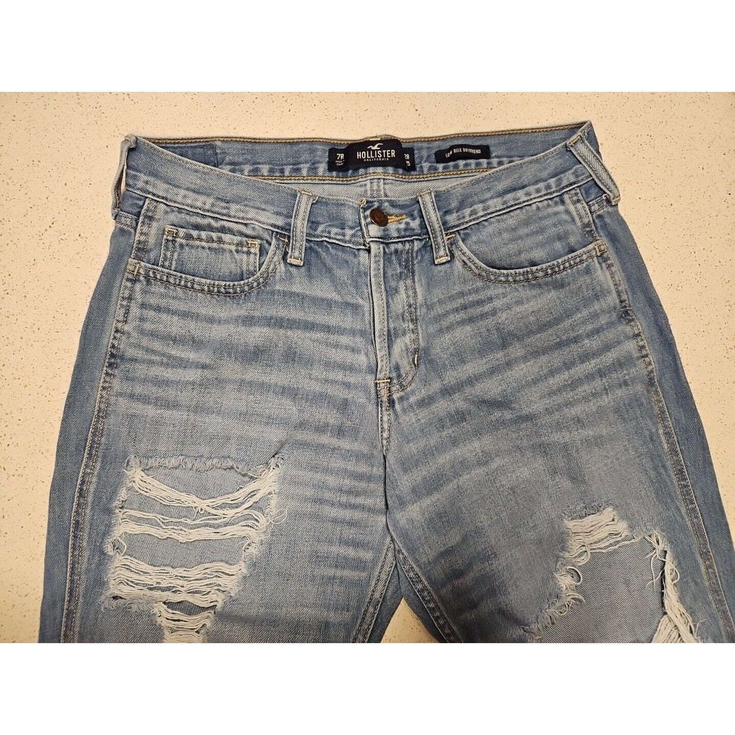Hollister Hollister Boyfriend Jeans Womens 7/28 Distressed Button Fly Size 28" / US 6 / IT 42 - 3 Thumbnail