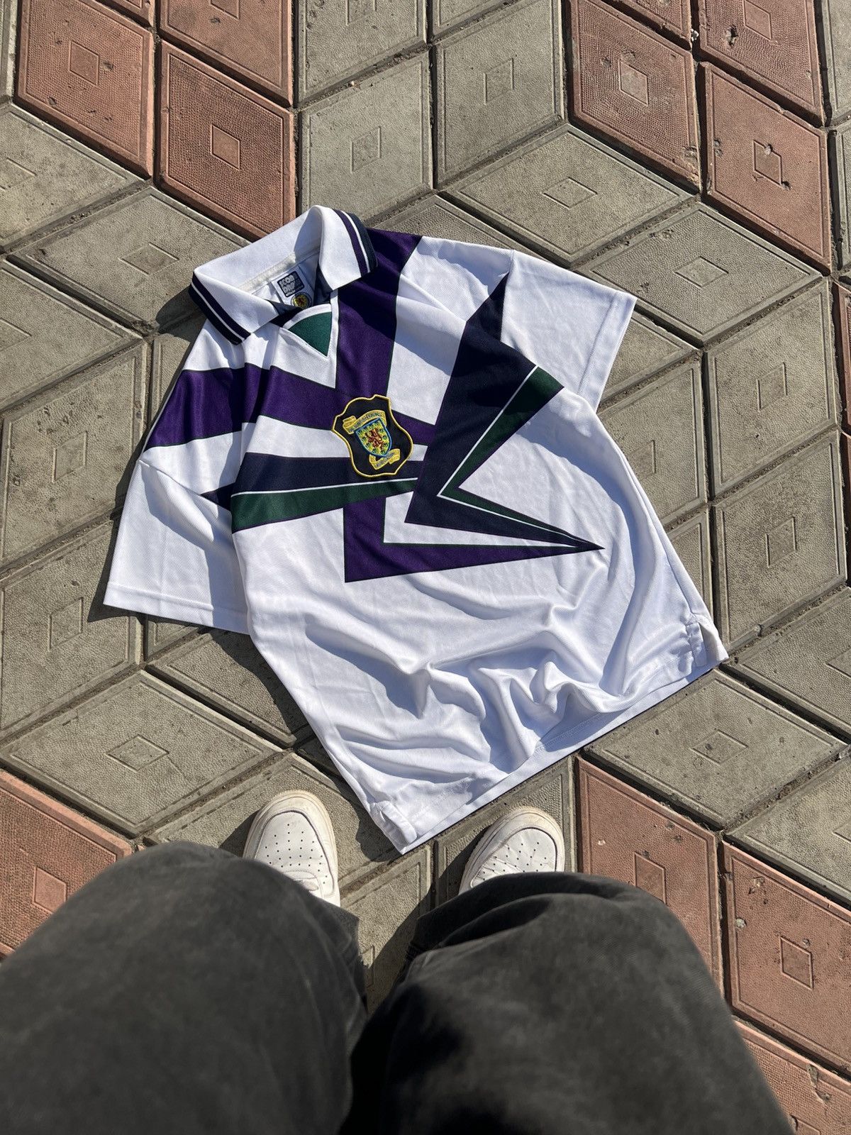 Umbro × Vintage 1993/1996 VINTAGE UMBRO SCOTLAND NATIONAL TEAM AWAY FOOTBALL Size US M / EU 48-50 / 2 - 2 Thumbnail