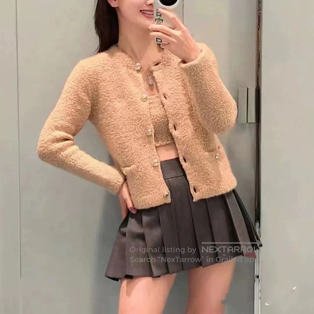 Miu Miu miumiu new knitted cardigan outerwear. Size US M / EU 48-50 / 2 - 7 Thumbnail