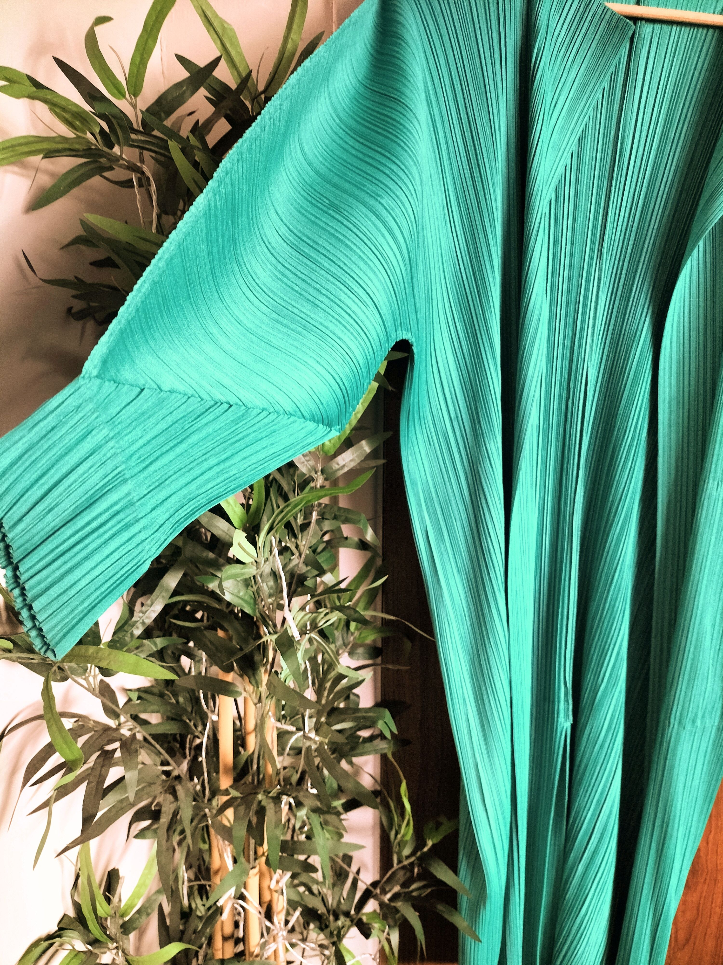 Pleats Please Issey Miyake Emerald Green Pleated Jacket Size S / US 4 / IT 40 - 1 Thumbnail