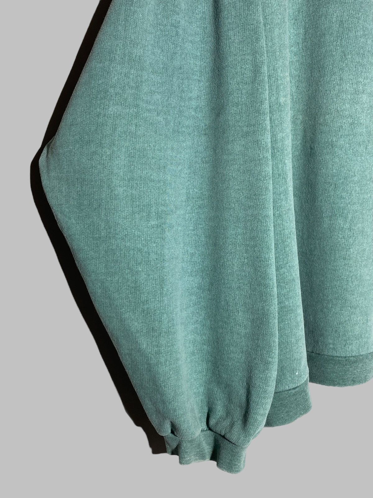 Quiksilver Vintage 90s Quiksilver Crewneck Sweatshirt Spellout Surf Size US L / EU 52-54 / 3 - 5 Thumbnail