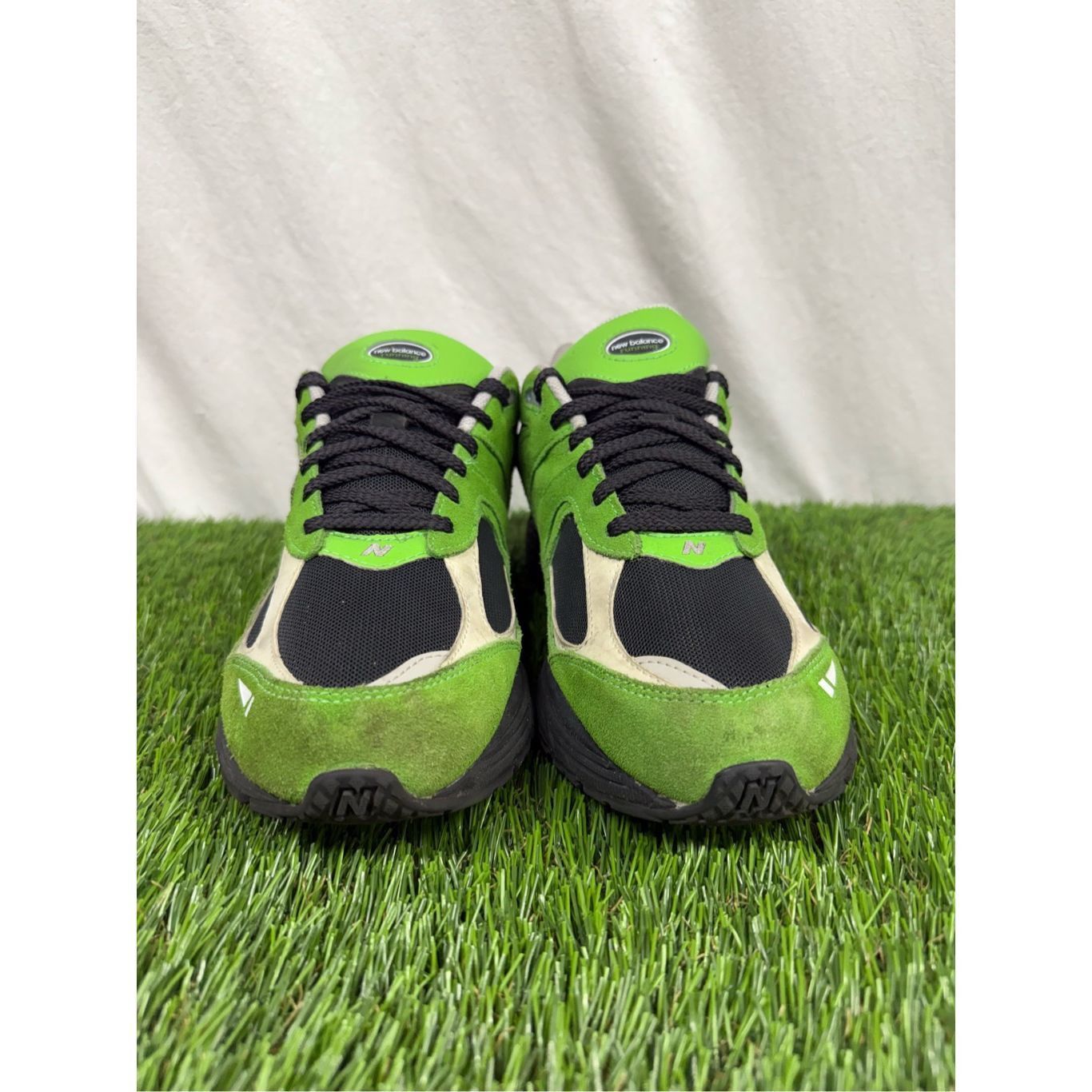 New Balance Size 10.5 - New Balance 2002R Good Vibes Pack - Green Apple Size US 10.5 / EU 43-44 - 2 Thumbnail