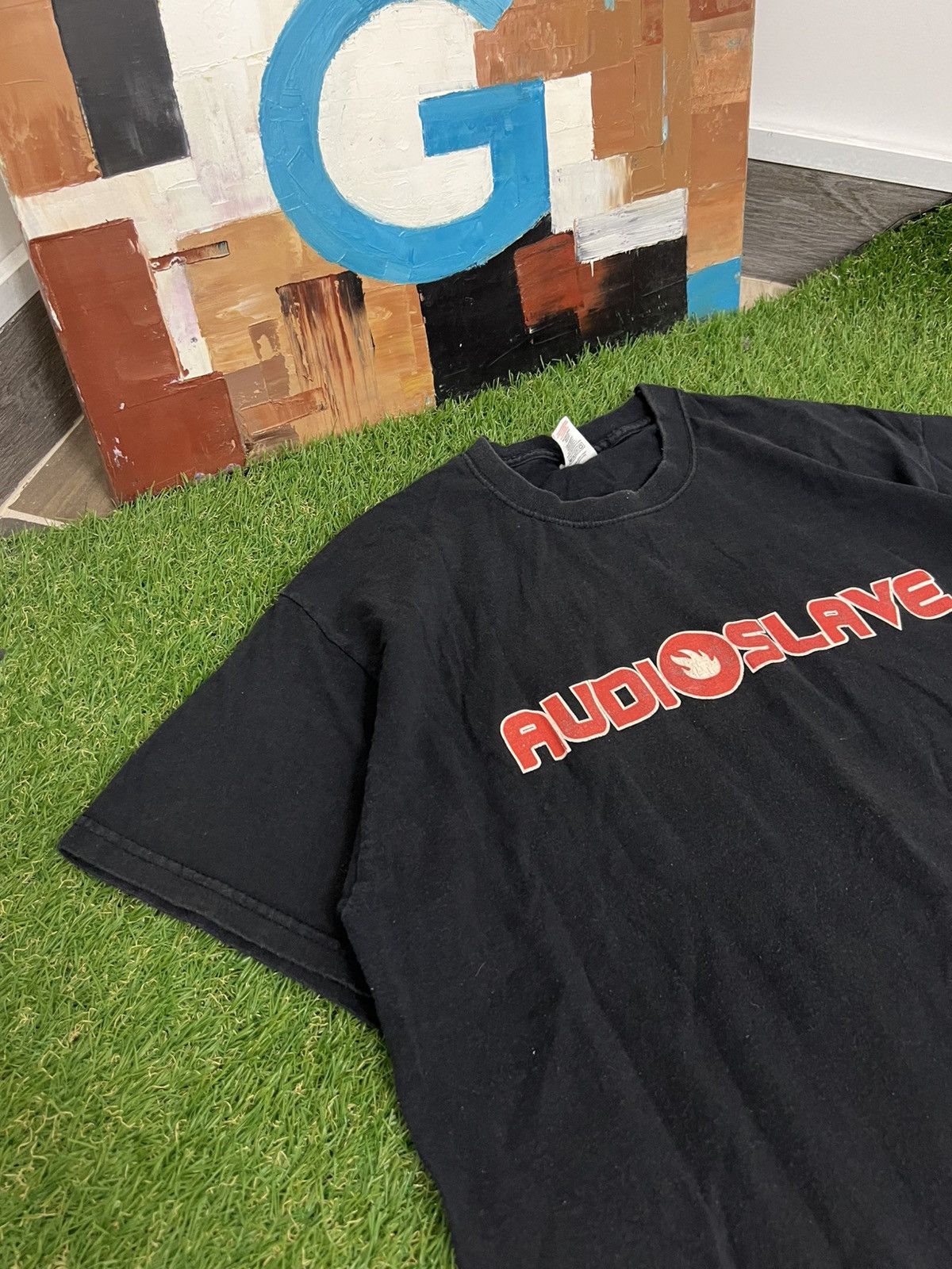 Band Tees 🔥🔥🔥Audioslave Tour Europe 2005 T-shirt Short Sleeve Chris Ko Size US M / EU 48-50 / 2 - 2 Thumbnail