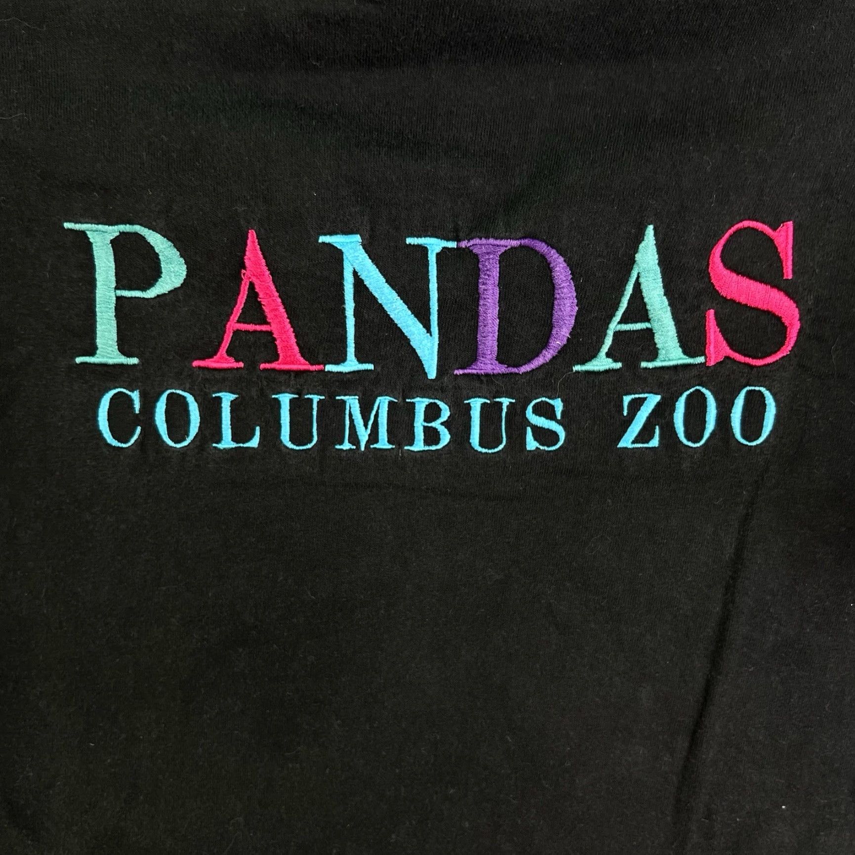 Hanes Hanes Beefy-T T-Shirt Columbus Zoo Panda Embroidered Vintage 90s Crew Neck 1990s Black Adult L Mens Size US L / EU 52-54 / 3 - 2 Thumbnail