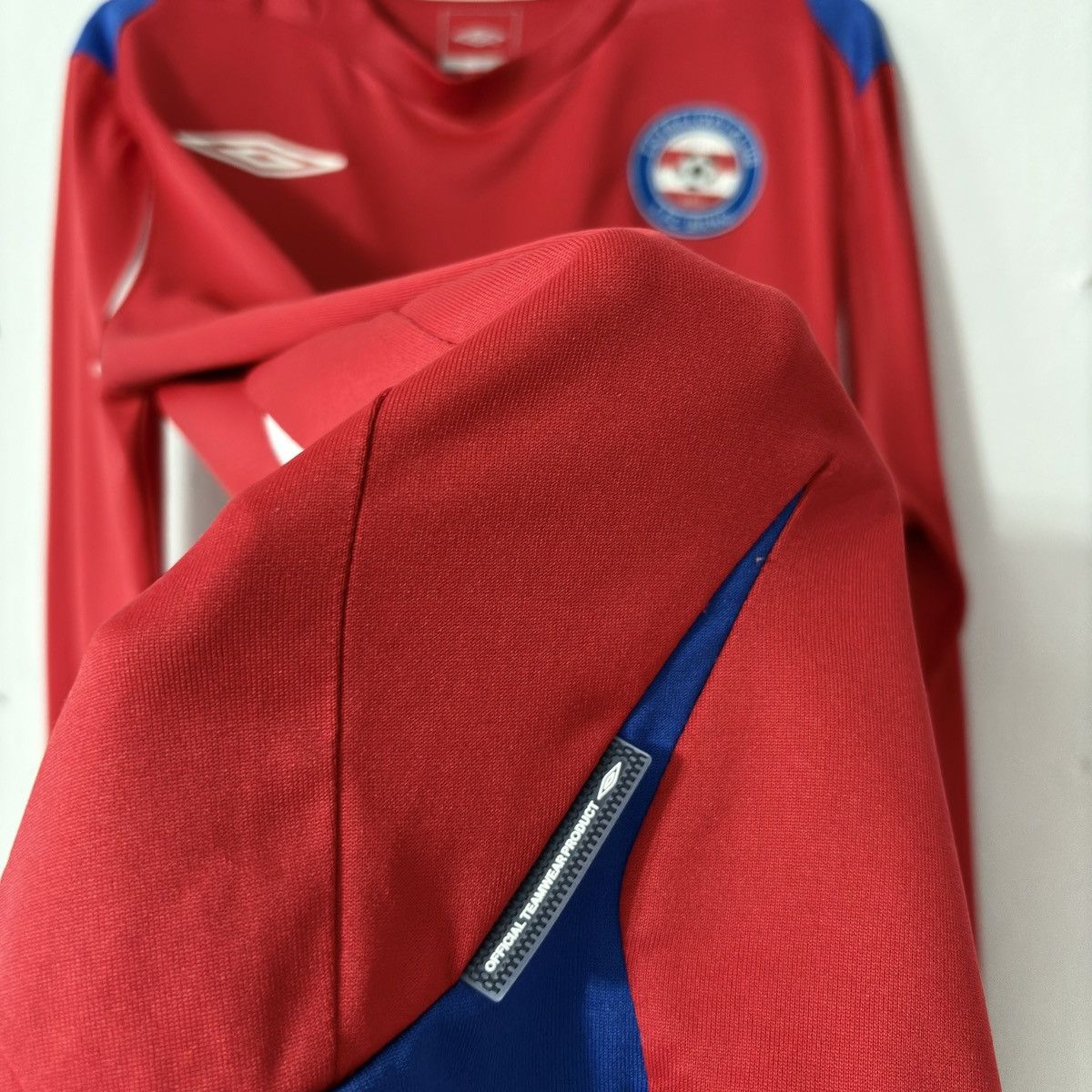 Umbro × Vintage 2008 2009 FC Brno Czech Republic Vintage Home Soccer Jersey Size US M / EU 48-50 / 2 - 5 Thumbnail