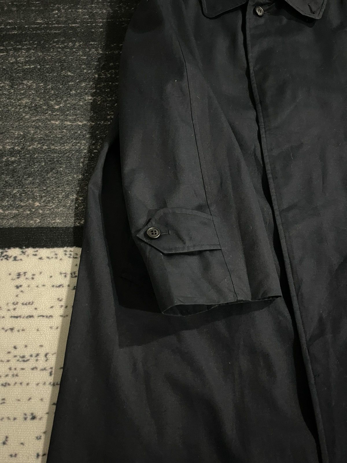 Burberry Vintage Burberrys Trench Coat Made England Size US XL / EU 56 / 4 - 9 Thumbnail