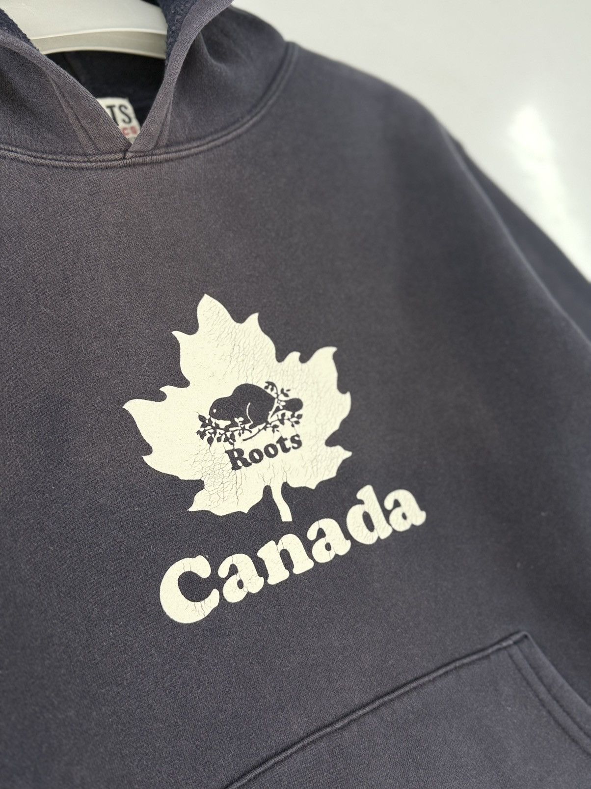 Roots 🔥 Vtg Roots Athletic Faded Boxy Fit Hoodie made in Canada Size US M / EU 48-50 / 2 - 4 Thumbnail