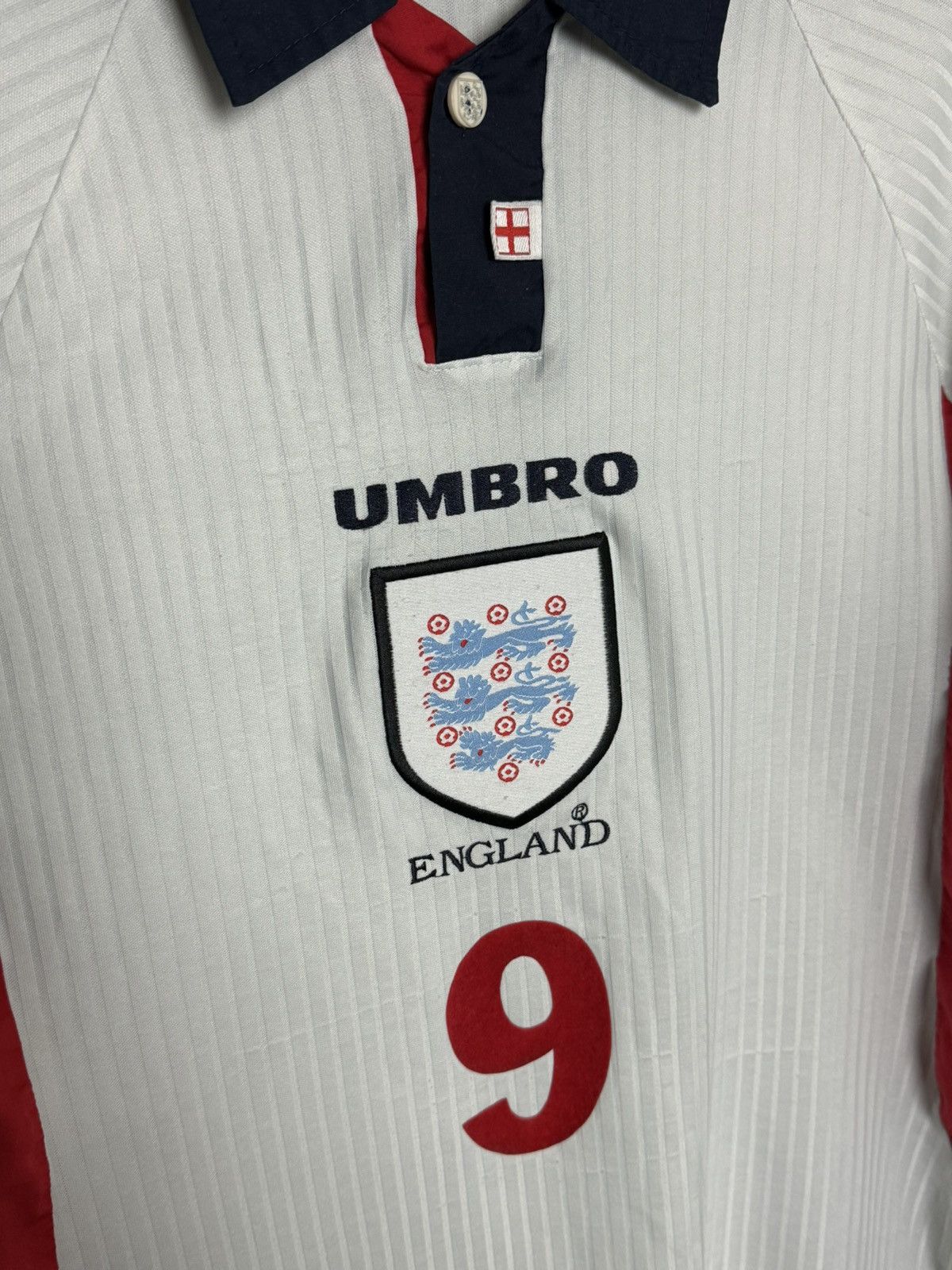 Umbro England National Team 97/99 Home Shearer Football Jersey Size US L / EU 52-54 / 3 - 4 Thumbnail