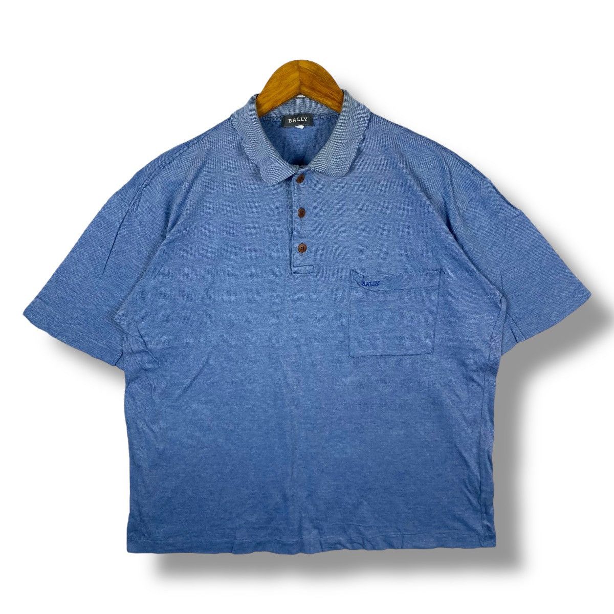 Bally Swiss Luxury Brand BALLY Blue Ss Pocket Faded Polo Shirt Size US L / EU 52-54 / 3 - 1 Thumbnail