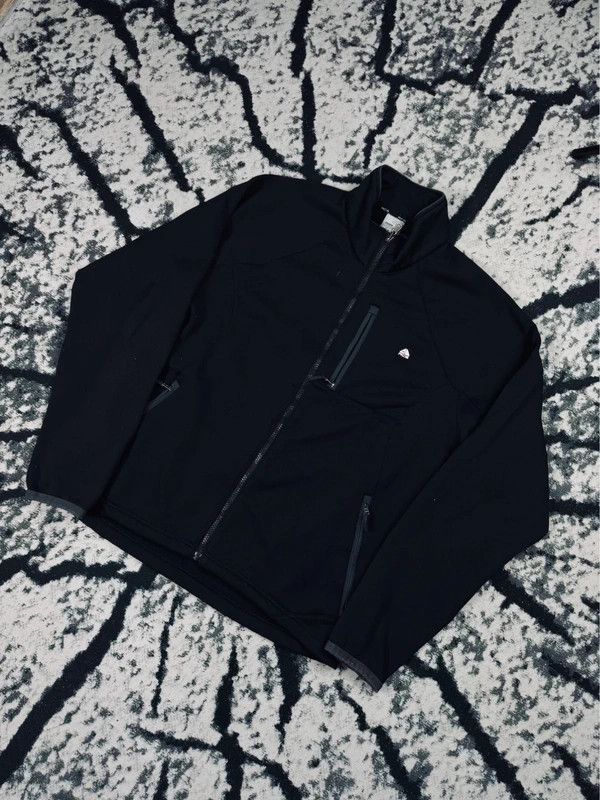 Nike Nike ACG Black Therma Fit Softshell Jacket M Size M / US 6-8 / IT 42-44 - 2 Thumbnail