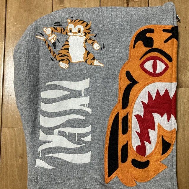 Bape BAPE Tiger Full Zip Hoodie a bathing ape NIGO Size US M / EU 48-50 / 2 - 5 Thumbnail