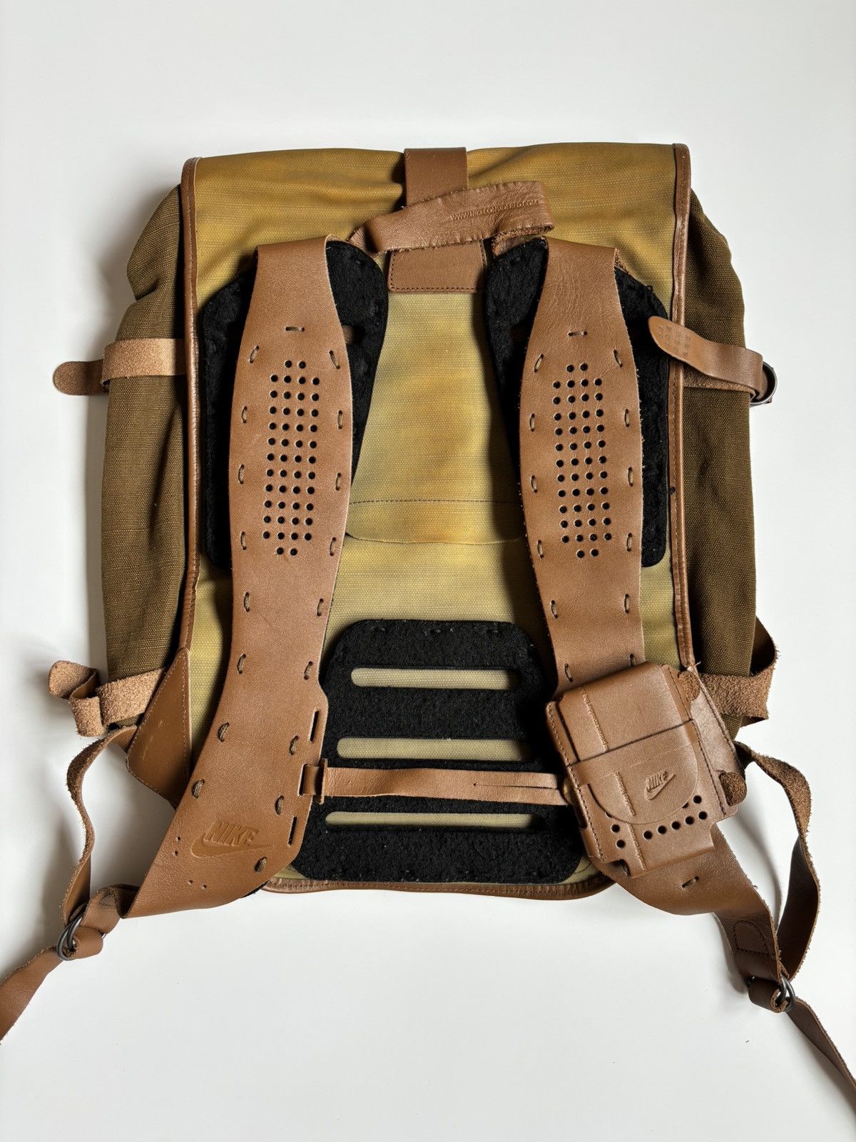 Nike Very Rare Nike Considered Backpack Size ONE SIZE - 7 Thumbnail