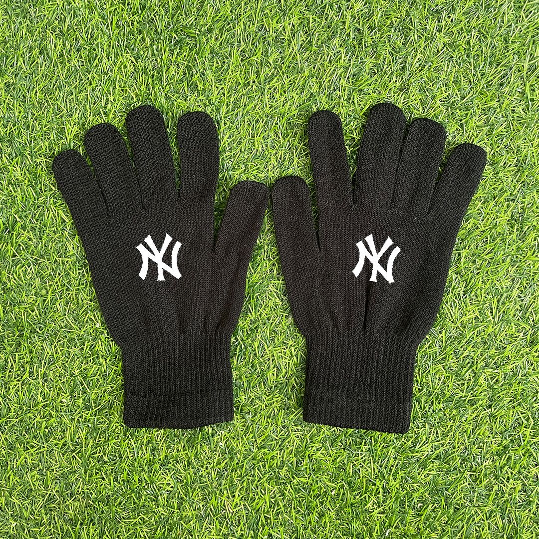 Vintage NY MINI GLOVES BY PALOH STUDIOS Size ONE SIZE - 1 Preview
