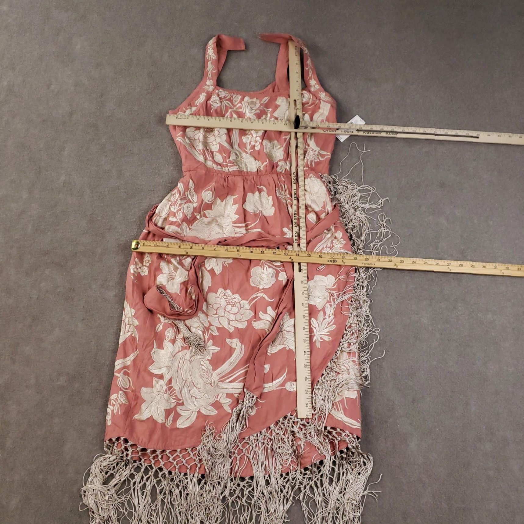 Anthropologie Anthropologie Dress Womens 8 Pink Rose Halter Embroidered Floral Fringe Hem Belt Size M / US 6-8 / IT 42-44 - 2 Thumbnail