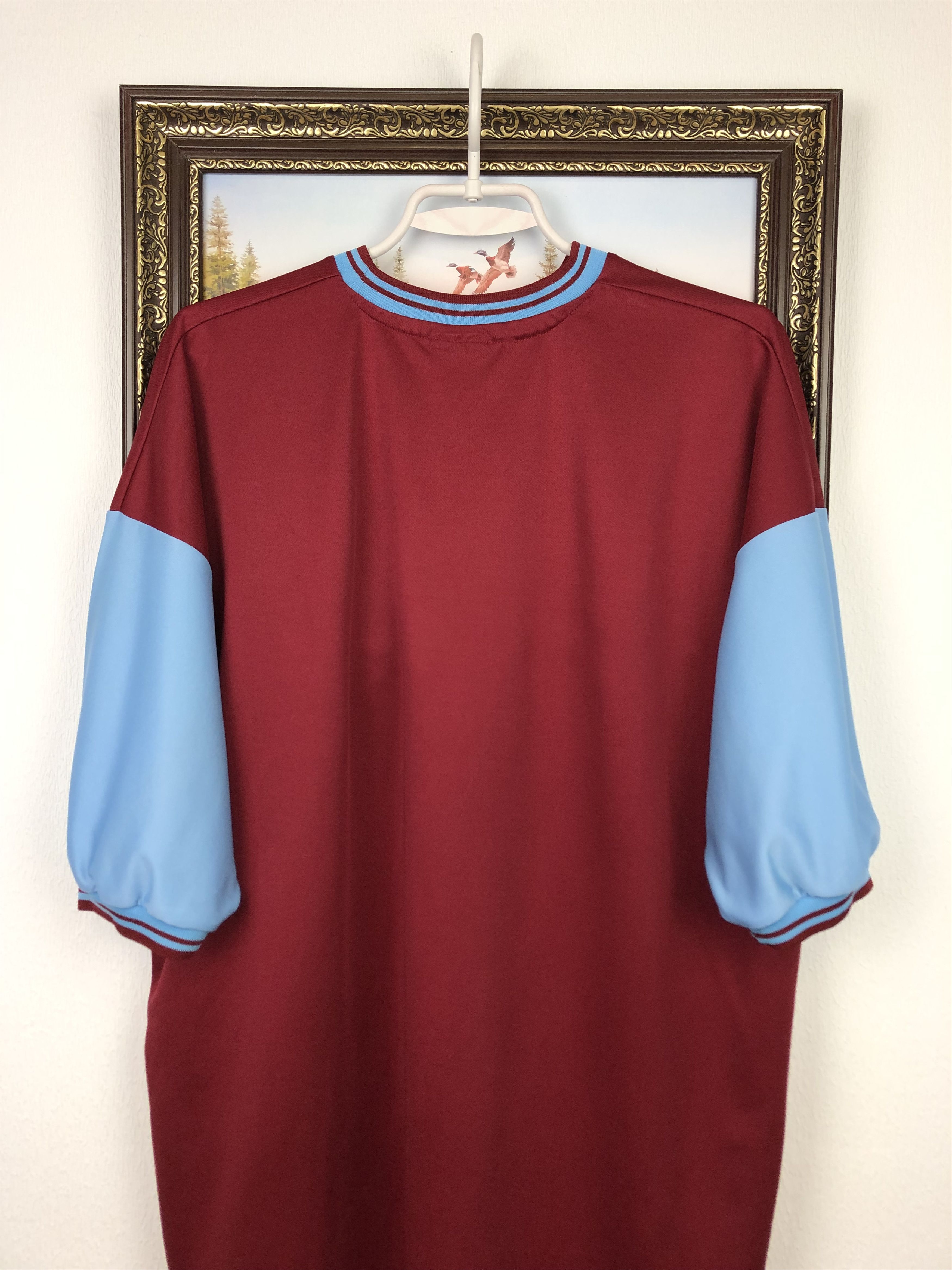Vintage Burnley football shirt 2001 Soccer Jersey Mens Trikot Sport Size US XL / EU 56 / 4 - 10 Thumbnail