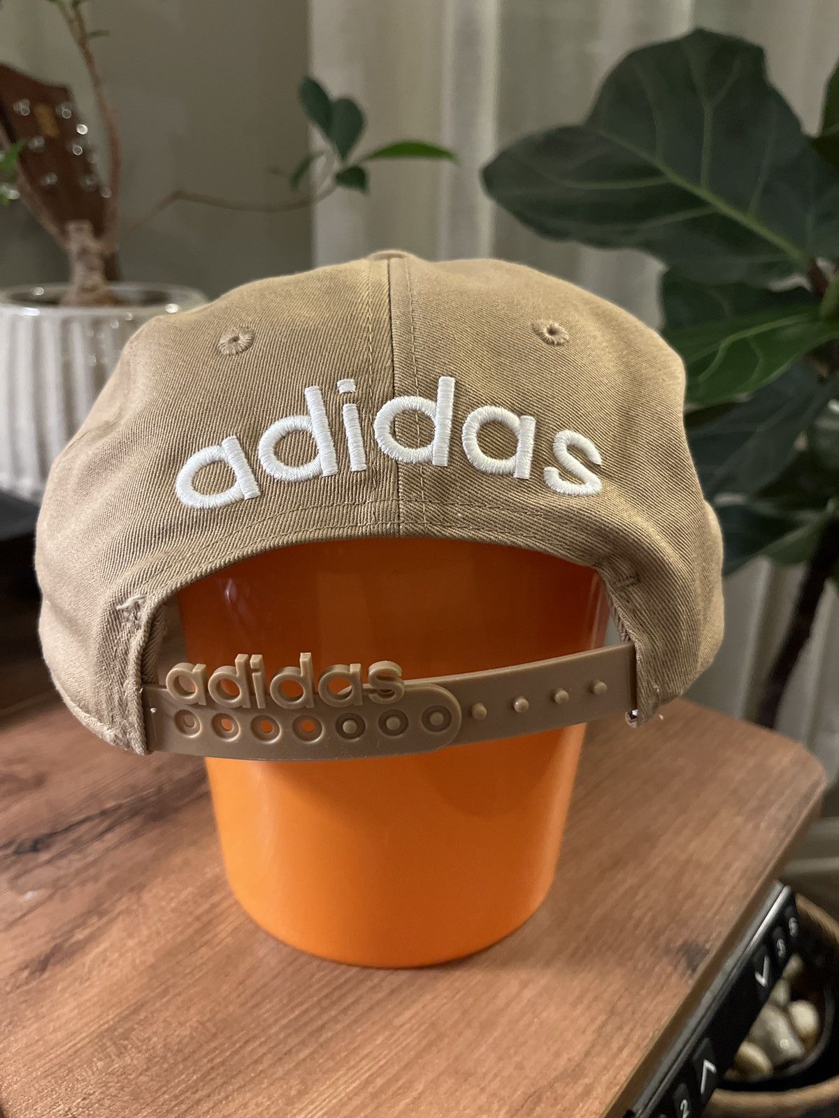 Adidas Adidas grandad khaki Size ONE SIZE - 2 Thumbnail