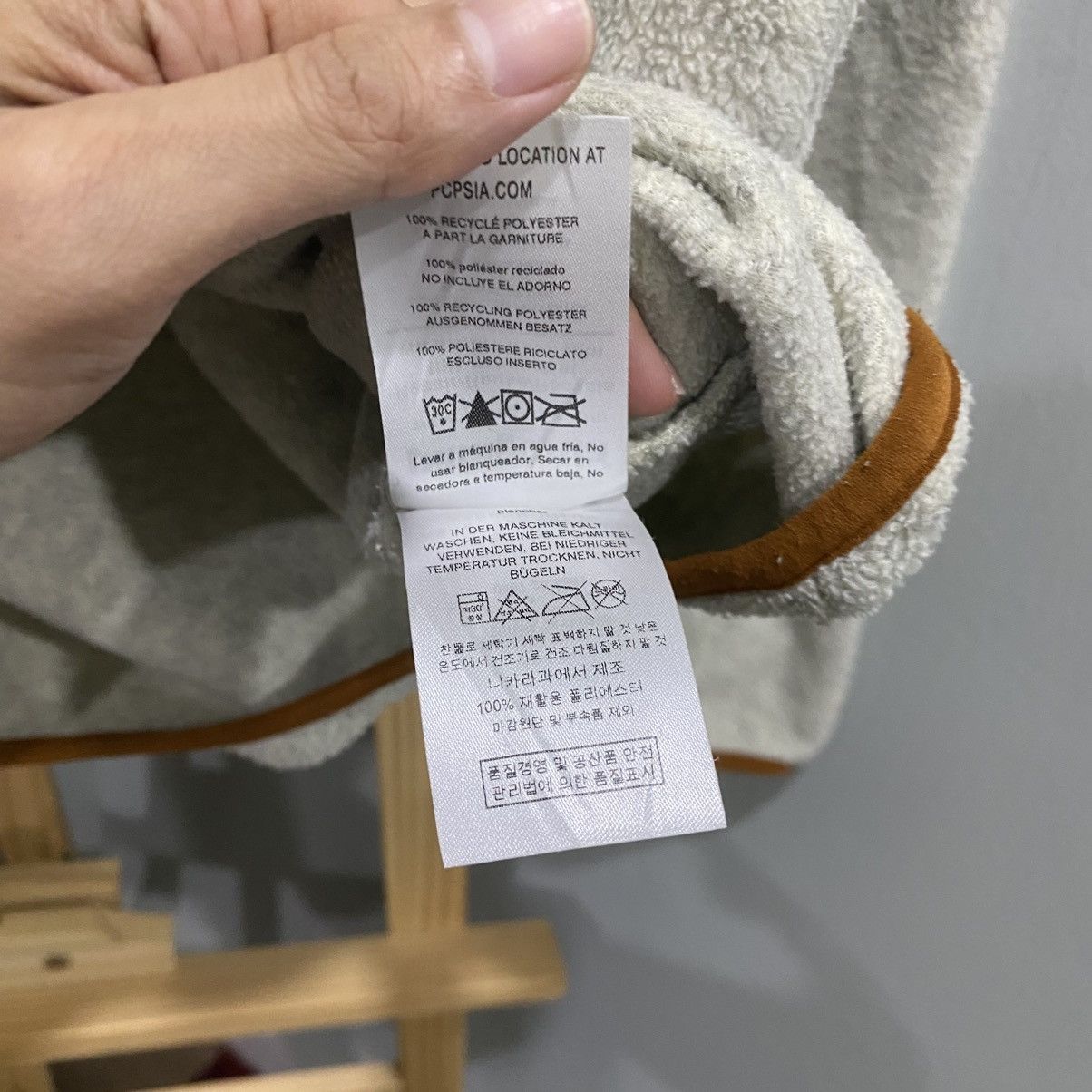 Patagonia Patagonia Lightweight Synchilla Snap-T FleecePulloverOatmeal Size US M / EU 48-50 / 2 - 11 Thumbnail
