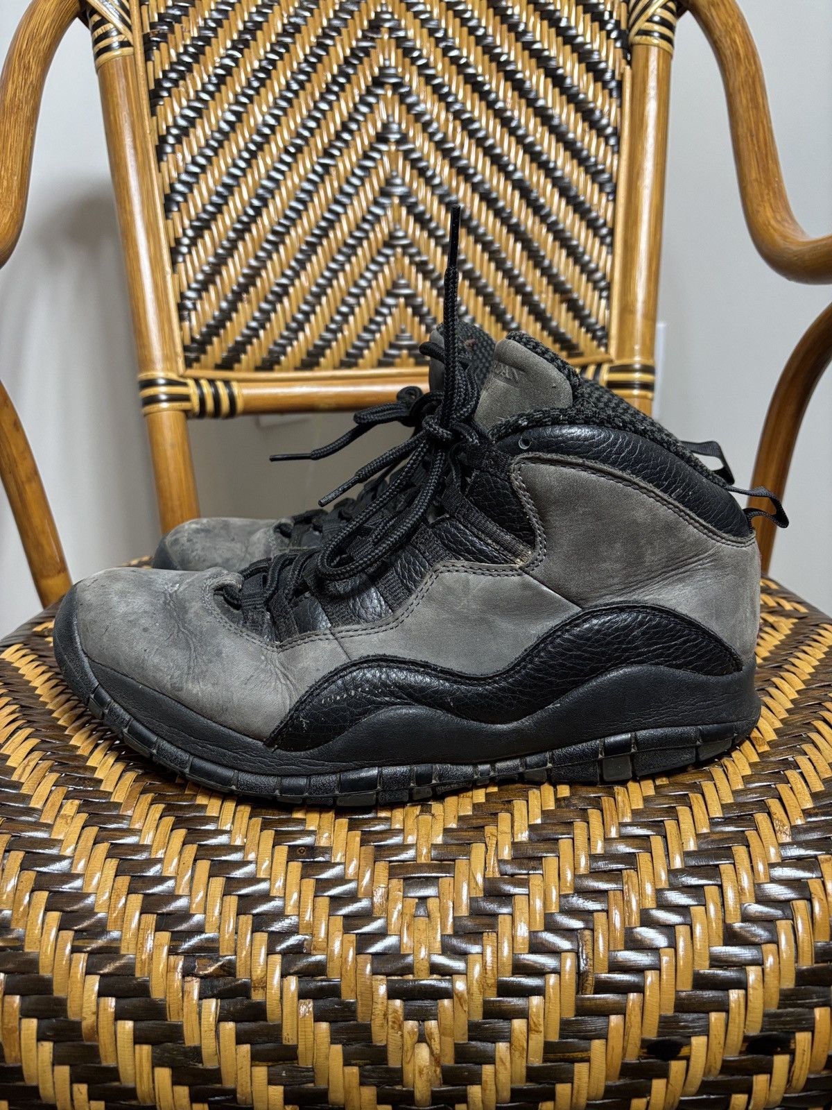 Jordan Brand Jordan 10 Retro Shadow Size 11 2018 310805-002 Size US 11 / EU 44 - 1 Thumbnail