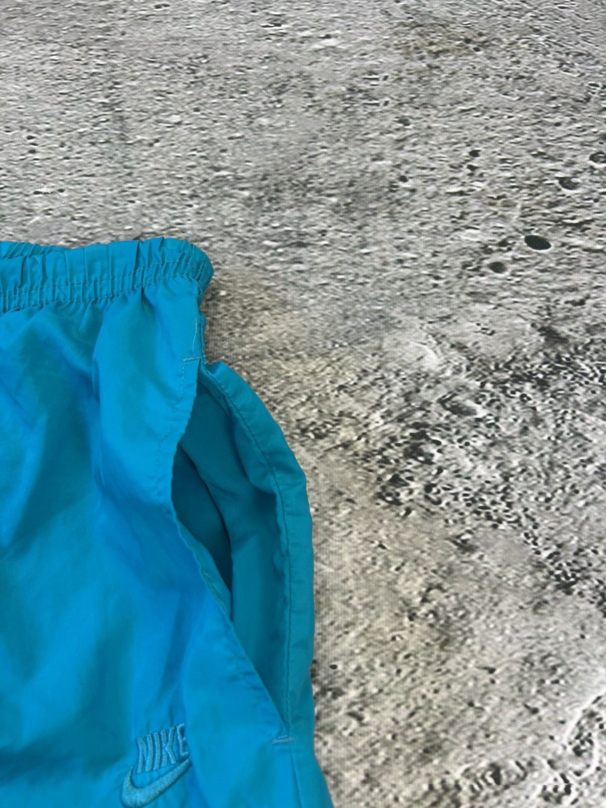 Nike 80s Nike vintage blue track pants small logo turquoise Size US 30 / EU 46 - 4 Thumbnail