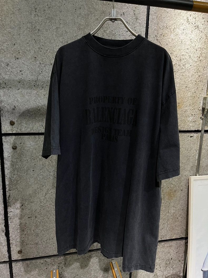 Balenciaga Balenciaga Black old short sleeves Size US M / EU 48-50 / 2 - 2 Thumbnail