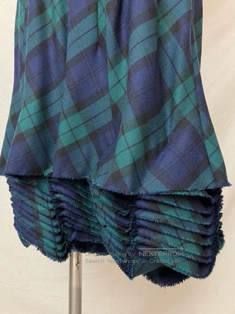 Comme des Garcons Comme Des Garcons size M Deconstructed tartan skirt Size 23" - 5 Thumbnail