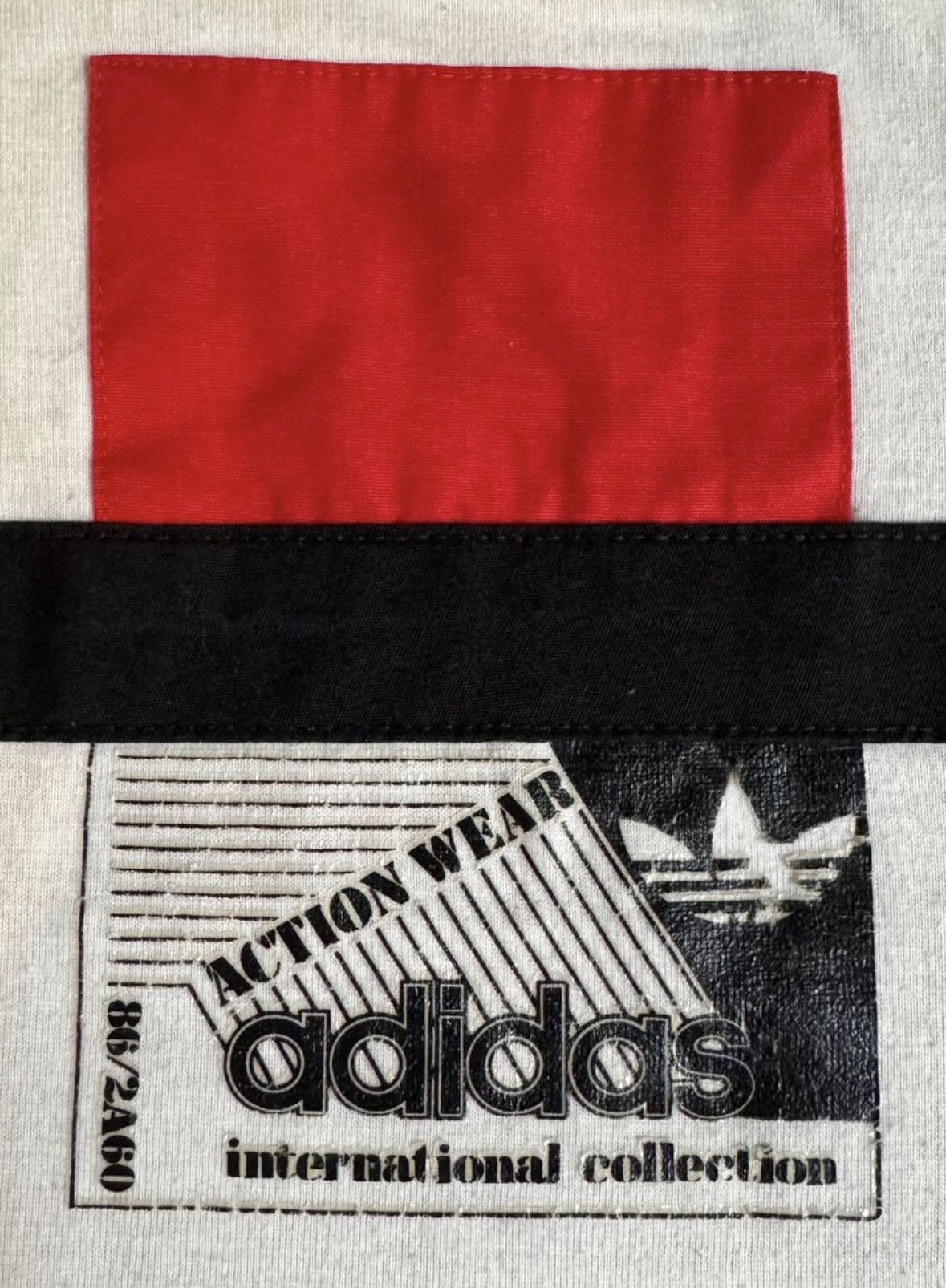Adidas Vintage 80's Adidas T-Shirt Size US M / EU 48-50 / 2 - 3 Thumbnail