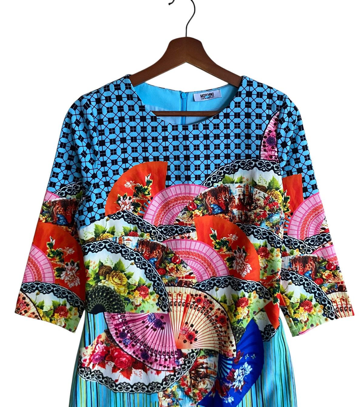 Moschino Vintage Brand Mischino Dress 2000s Size M / US 6-8 / IT 42-44 - 3 Thumbnail