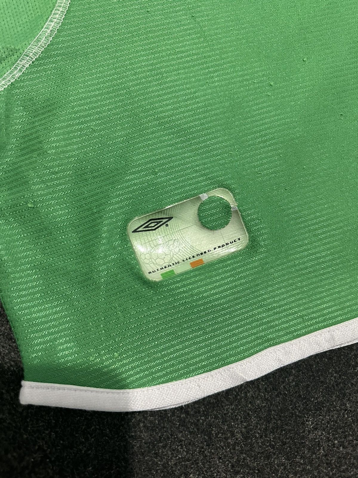 Vintage IRELAND 2001 2003 HOME FOOTBALL JERSEY Size US L / EU 52-54 / 3 - 2 Thumbnail