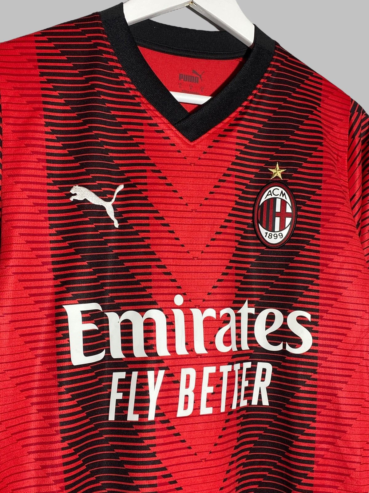 Adidas #4 Tonali Puma AC Milan 2023/24 Football Shirt Size US S / EU 44-46 / 1 - 3 Thumbnail