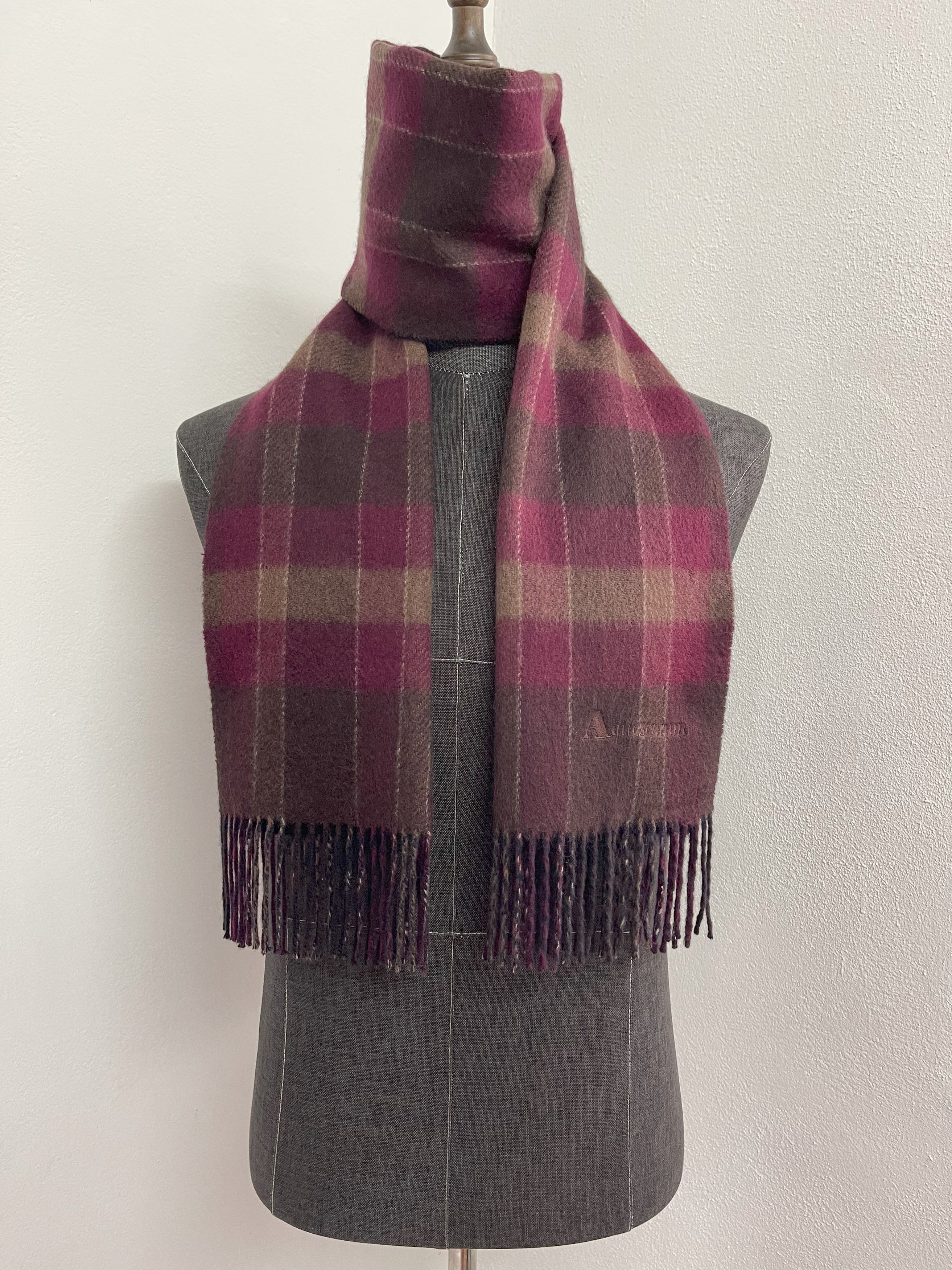 Aquascutum Vintage Aquascutum Scarf / Muffler - 6046 Size ONE SIZE - 1 Thumbnail