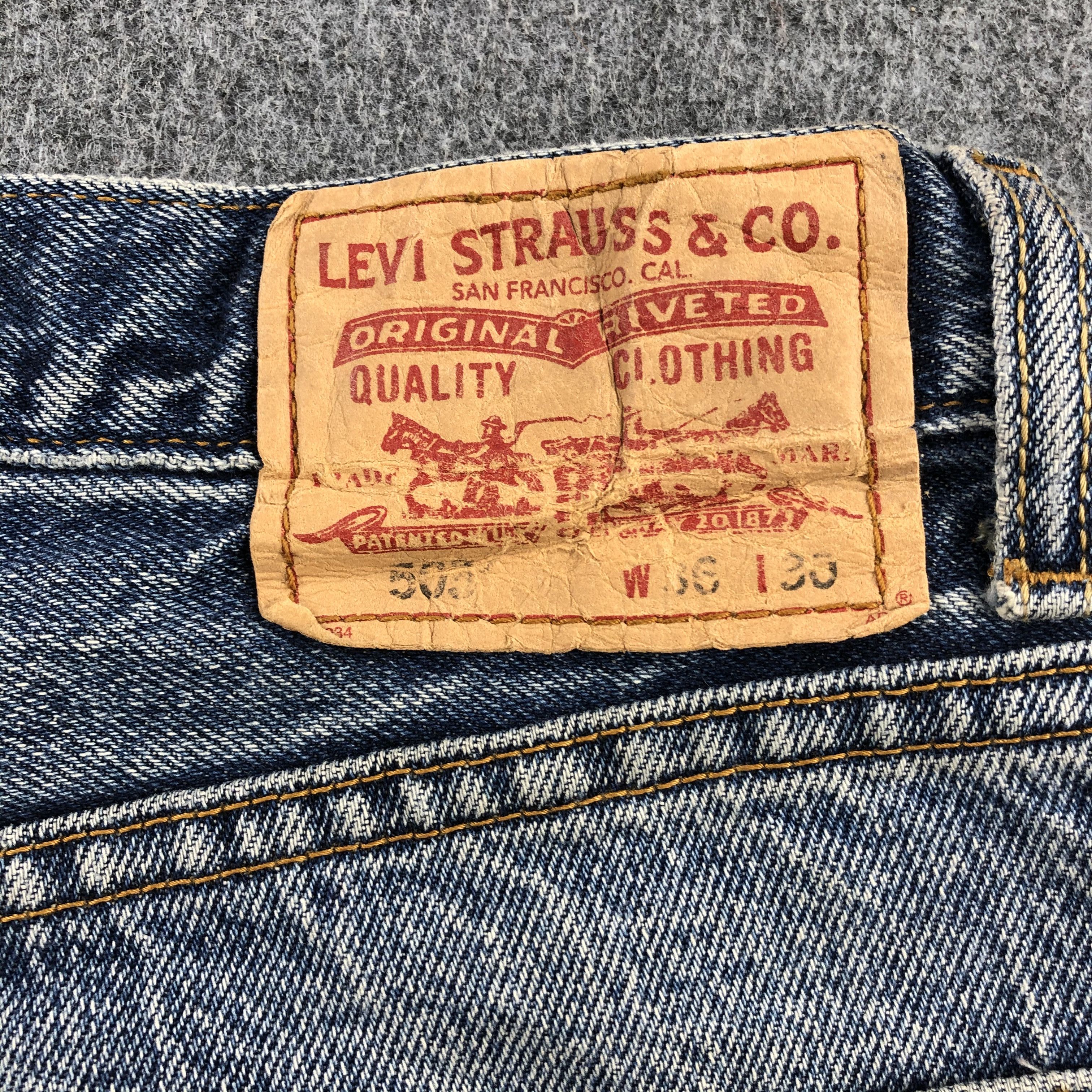 Levi's Vintage Blue Wash Levis 505 Jeans-J2224 Size US 35 - 5 Thumbnail