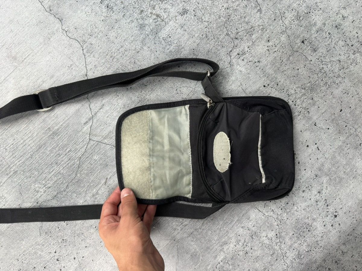Nike Vintage Nike Swoosh Bag Messenger Bag Nike vintage Size ONE SIZE - 3 Thumbnail