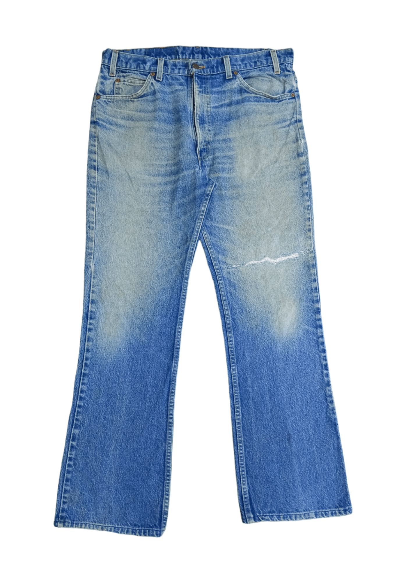 VINTAGE 90s WIDE LEG BOOCUT 517 LEVIS DISTRESSED