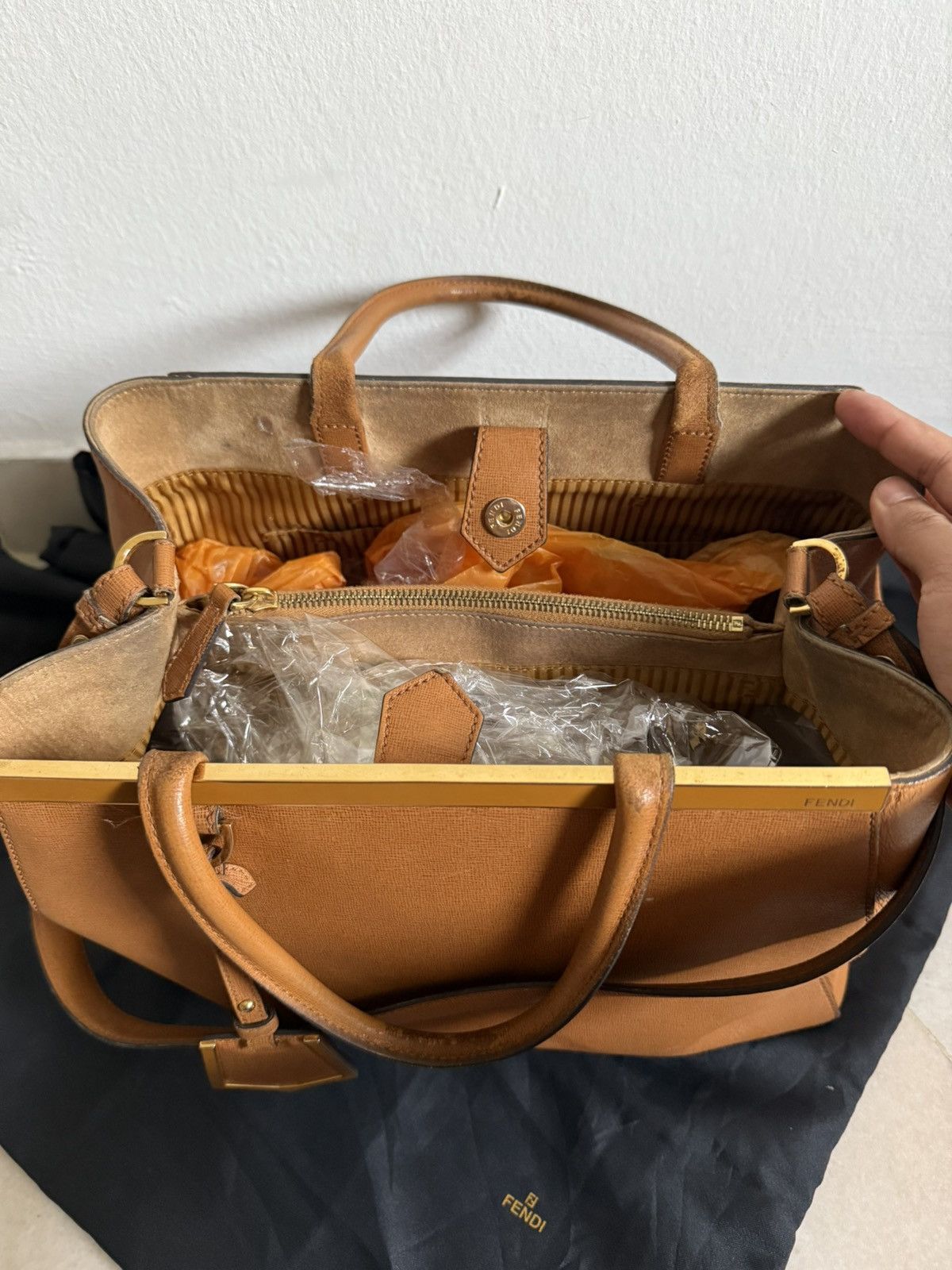 Fendi Fendi Toujours leather hand bag Size ONE SIZE - 11 Thumbnail
