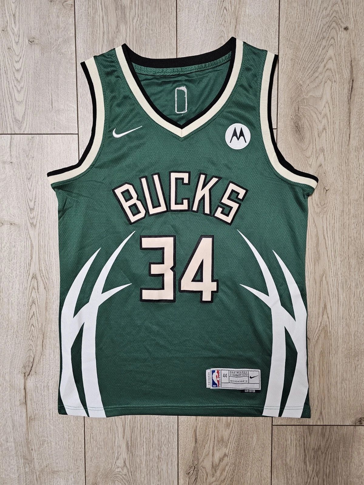 NBA MILWAUKEE BUCKS JERSEY ANTETOKOUNMPO BASKETBALL SHIRT Size US M / EU 48-50 / 2 - 1 Thumbnail