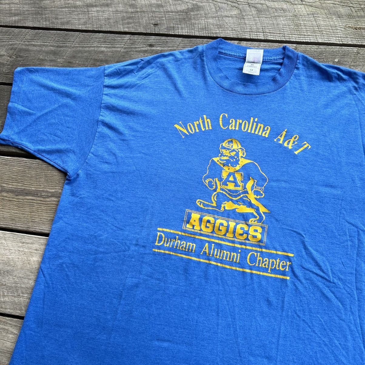 Vintage Vintage 90s North Carolina A&T Aggies HBCU College T Shirt Size US XXL / EU 58 / 5 - 1 Thumbnail