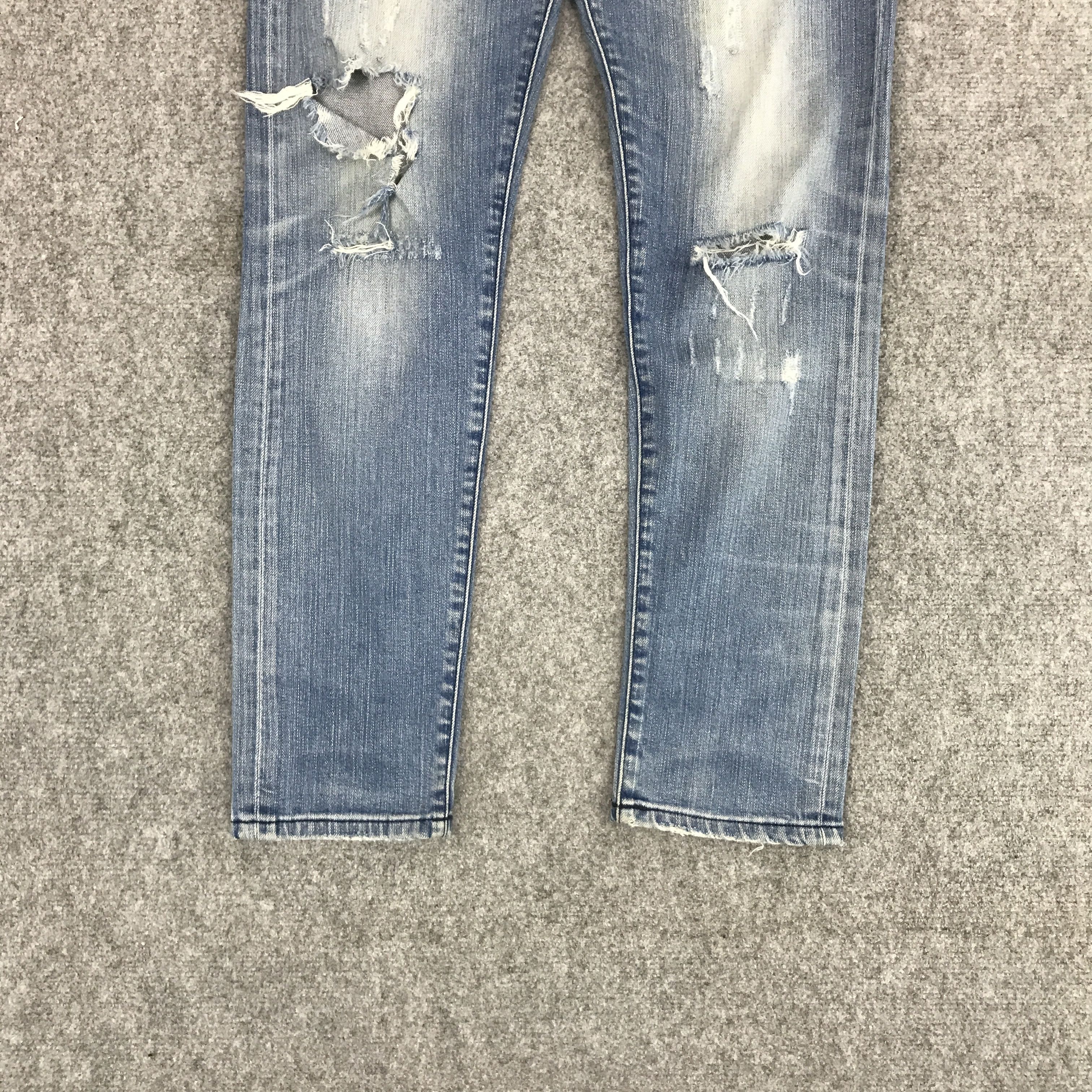 Armani × Giorgio Armani ARMANI JEANS DISTRESSED DESIGN DENIM JEANS Size US 30 / EU 46 - 4 Thumbnail