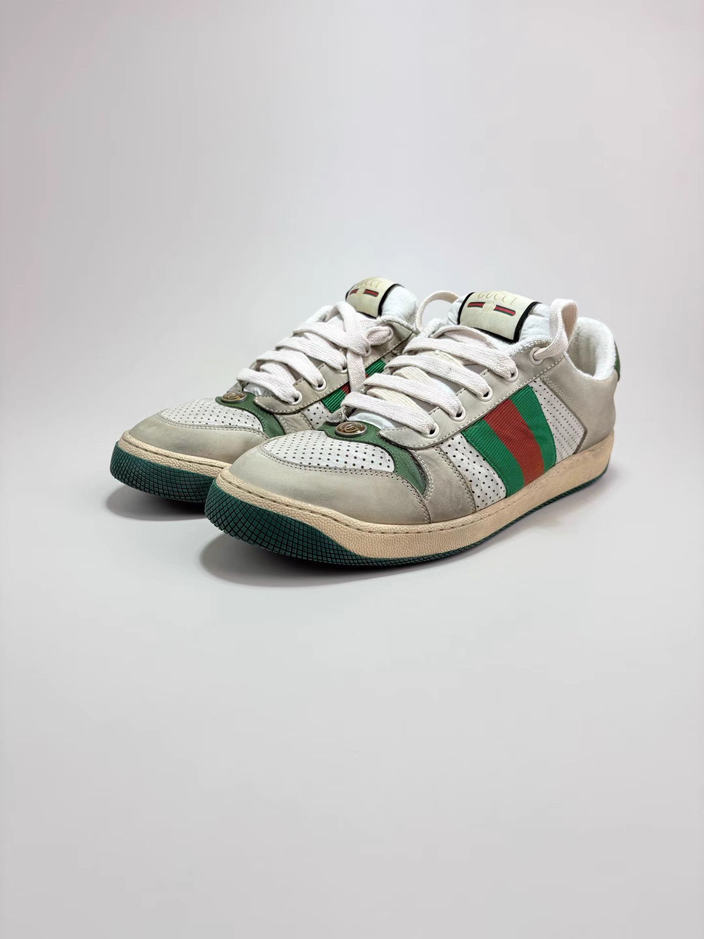 Gucci GUCCI Red & Green Dirty Sneakers Size US 10 / EU 43 - 1 Thumbnail