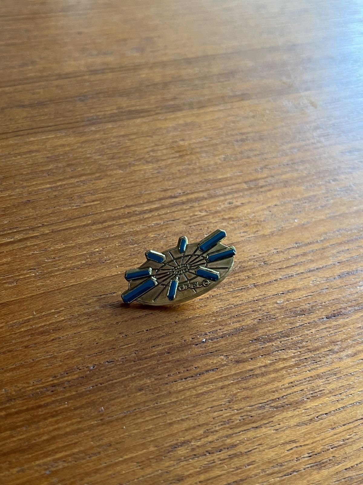 Vintage Opel vintage pin Size ONE SIZE - 2 Thumbnail