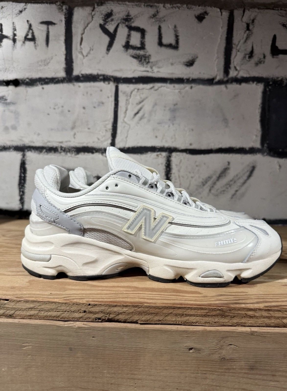 Aime Leon Dore × New Balance New Balance 1000 Aime Leon Dore White M1000AC1 Mens Size 13 Size US 13 / EU 46 - 1 Thumbnail