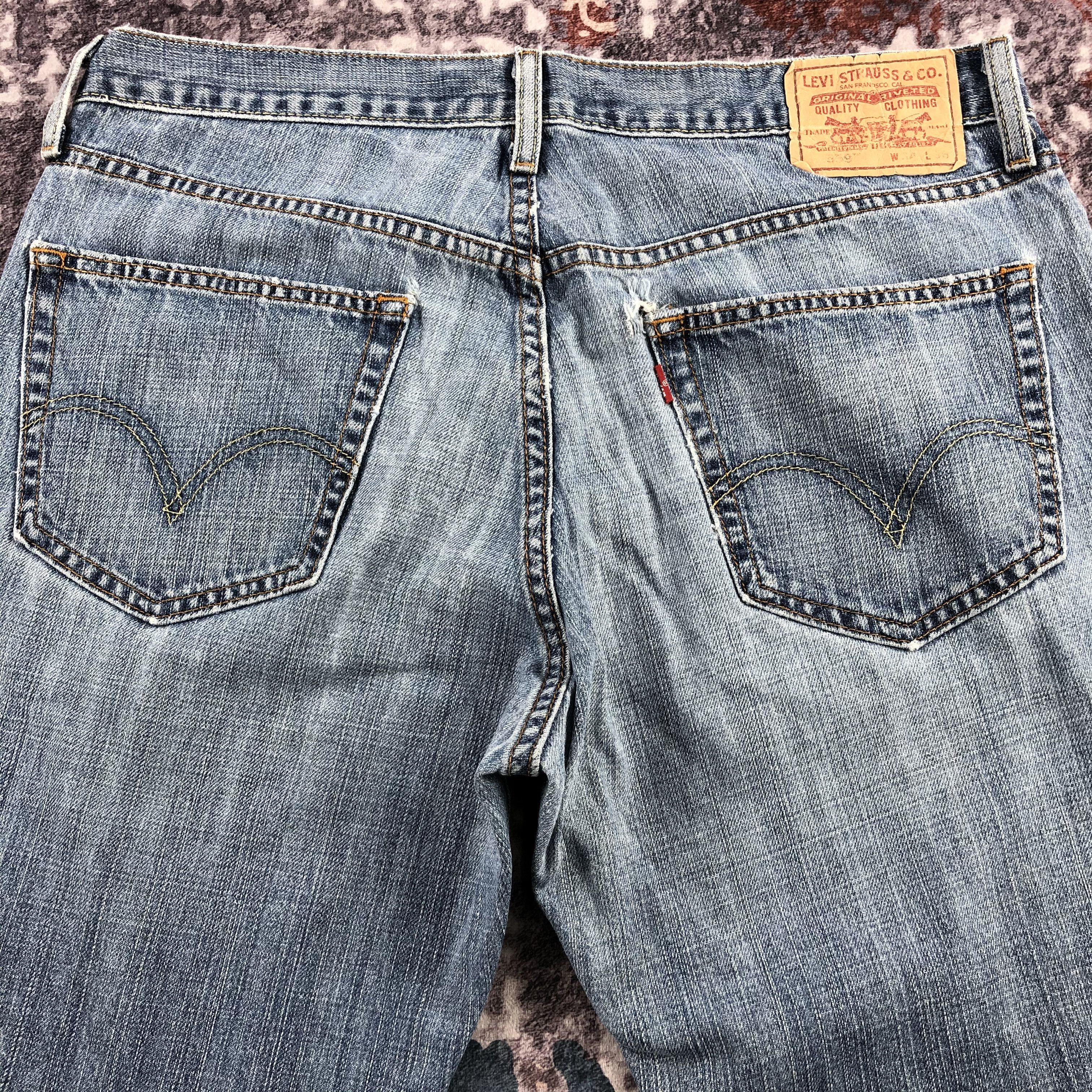 Levi's × Vintage Vintage Blue Wash Levis 559 Jeans-JM2491 Size US 35 - 9 Thumbnail