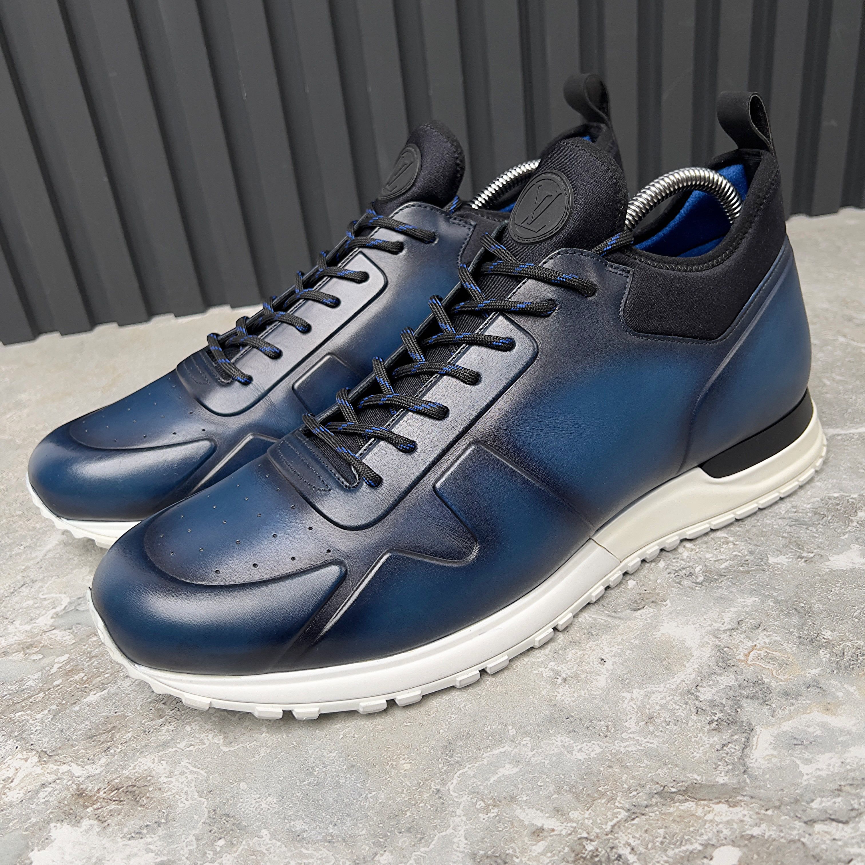 Louis Vuitton Louis Vuitton Run Away Sneakers Patina Leather Size US 11.5 / EU 44-45 - 2 Thumbnail