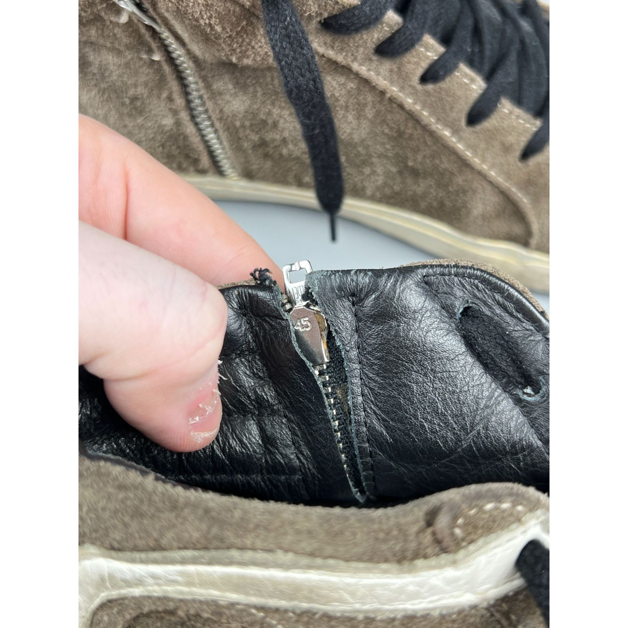 Golden Goose Vintage Golden Goose Hi Top Suede Sneakers (Y0866) Size US 7 / IT 37 - 11 Thumbnail