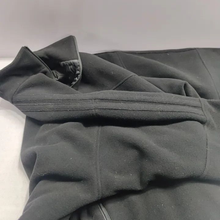 Balenciaga Balenciaga SS22 Logo Print Zip Jacket 0079-2507 Size US L / EU 52-54 / 3 - 7 Thumbnail