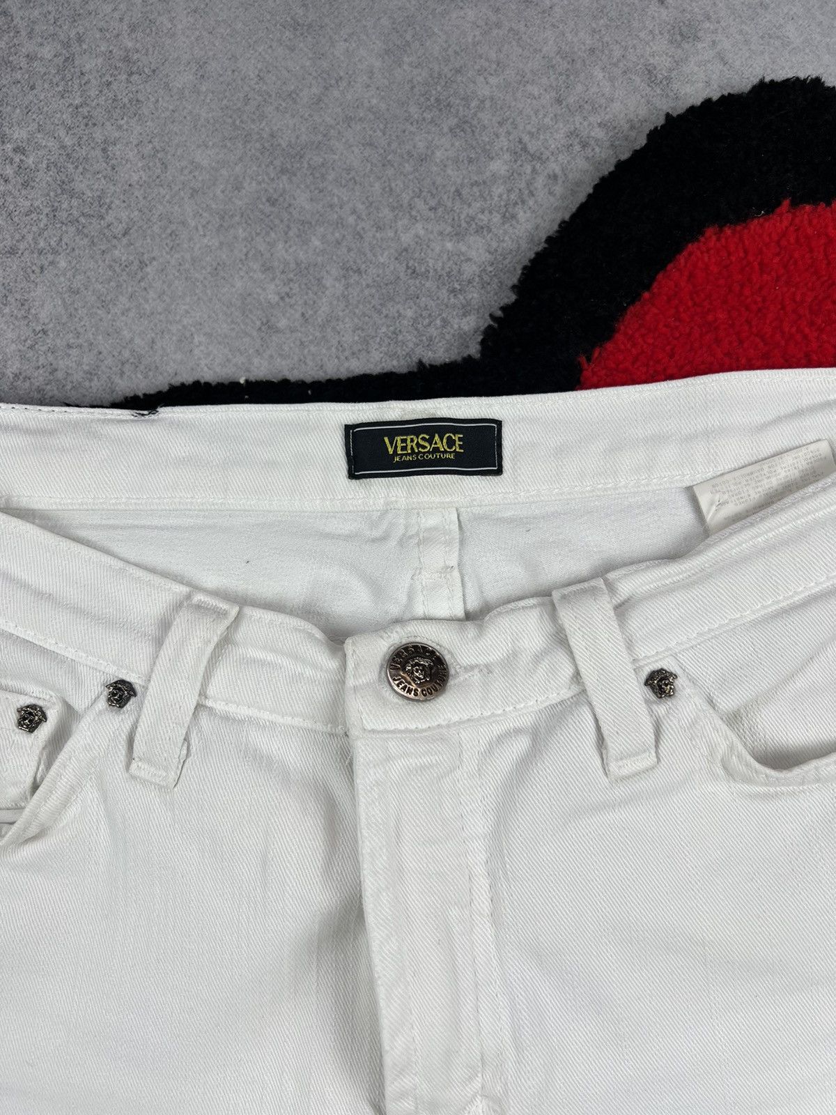 Versace Jeans Couture Vintage Versace Couture Italy Y2K White Flared Jeans Denim Size 26" / US 2 / IT 38 - 5 Thumbnail