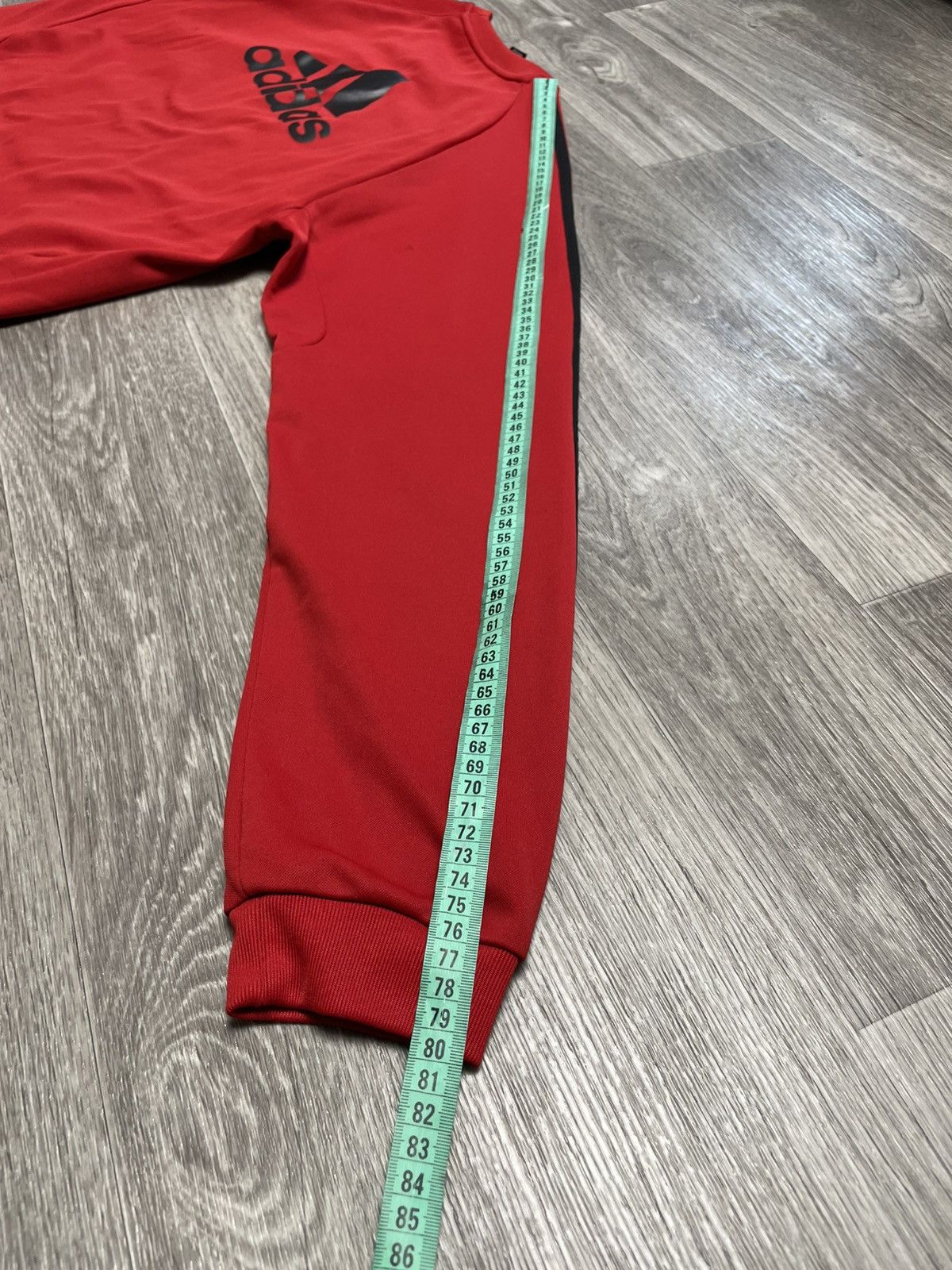 Adidas Vintage Adidas Liverpool 2010/2011 Soccer Jersey Sweatshirt Size US XL / EU 56 / 4 - 25 Thumbnail