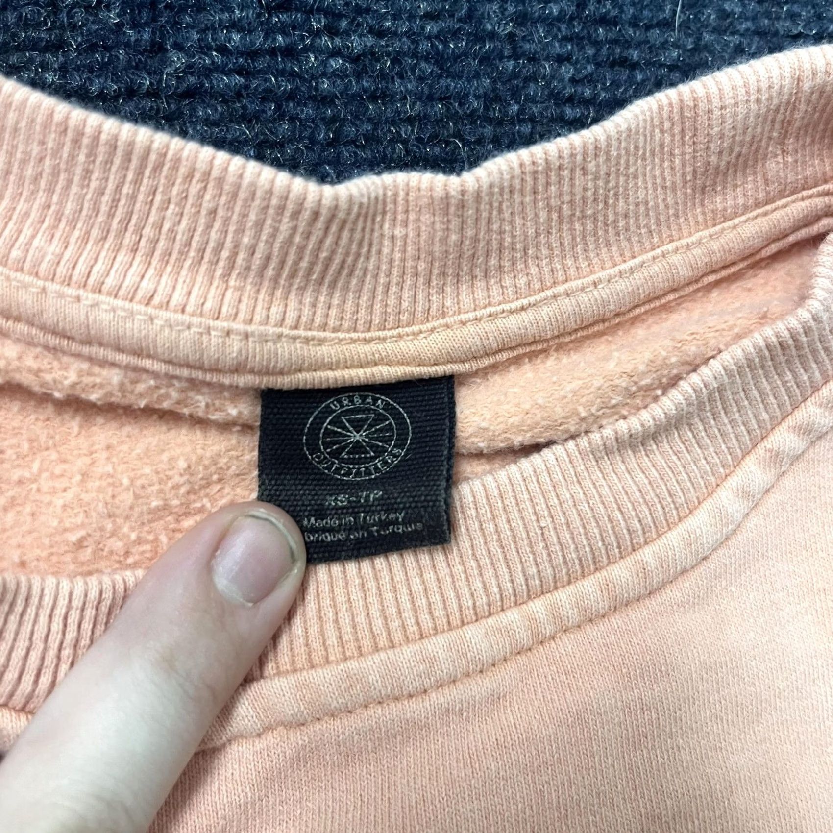 Urban Outfitters Urban Outfitters Sweatshirt Womens XS/S Orange Thanks A Bunch Floral Embroidered Size XS / US 0-2 / IT 36-38 - 3 Thumbnail