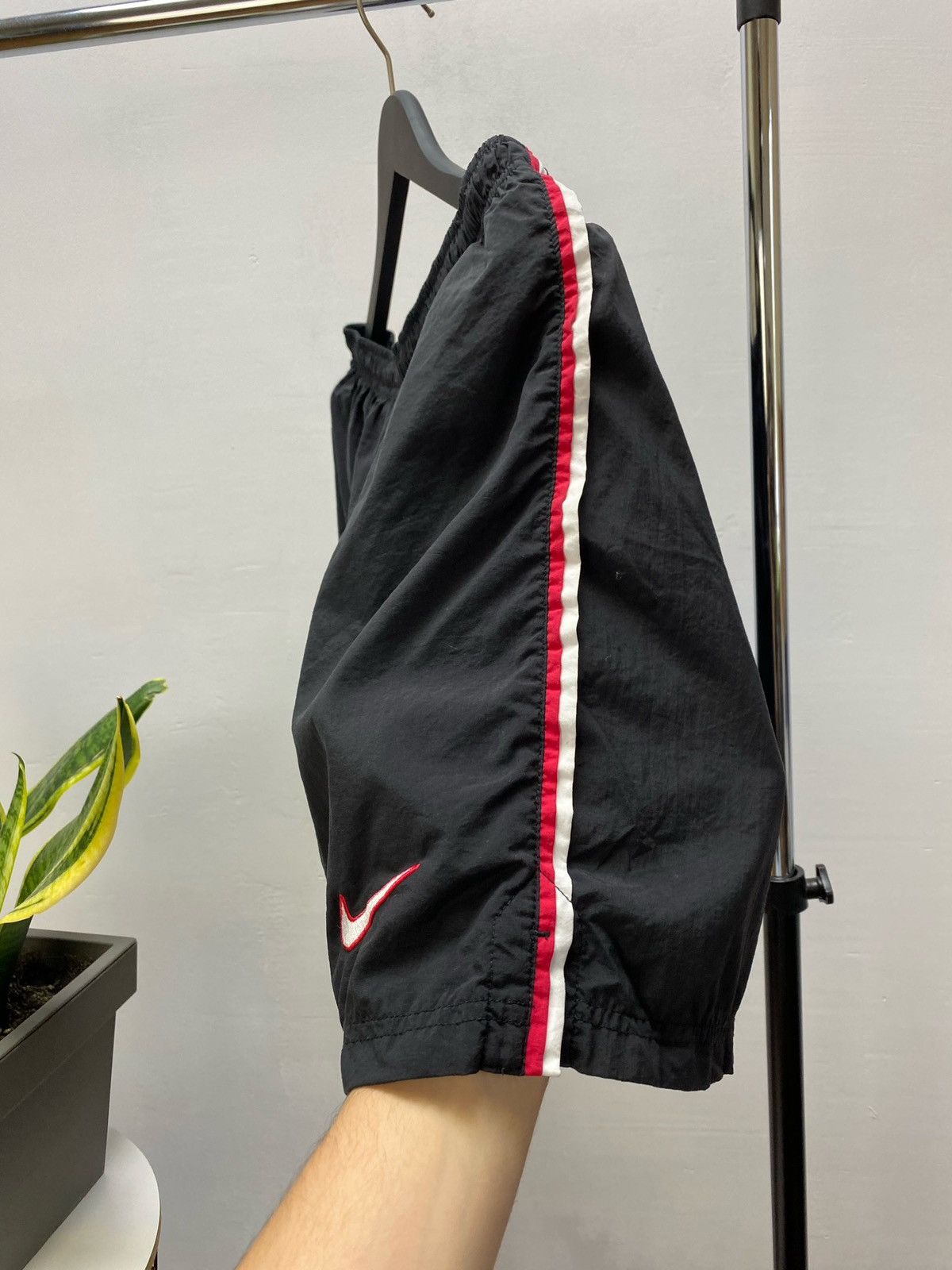 Nike × Vintage Vintage 99s Glasgow Rangers Soccer Shorts Football Size US 36 / EU 52 - 5 Thumbnail