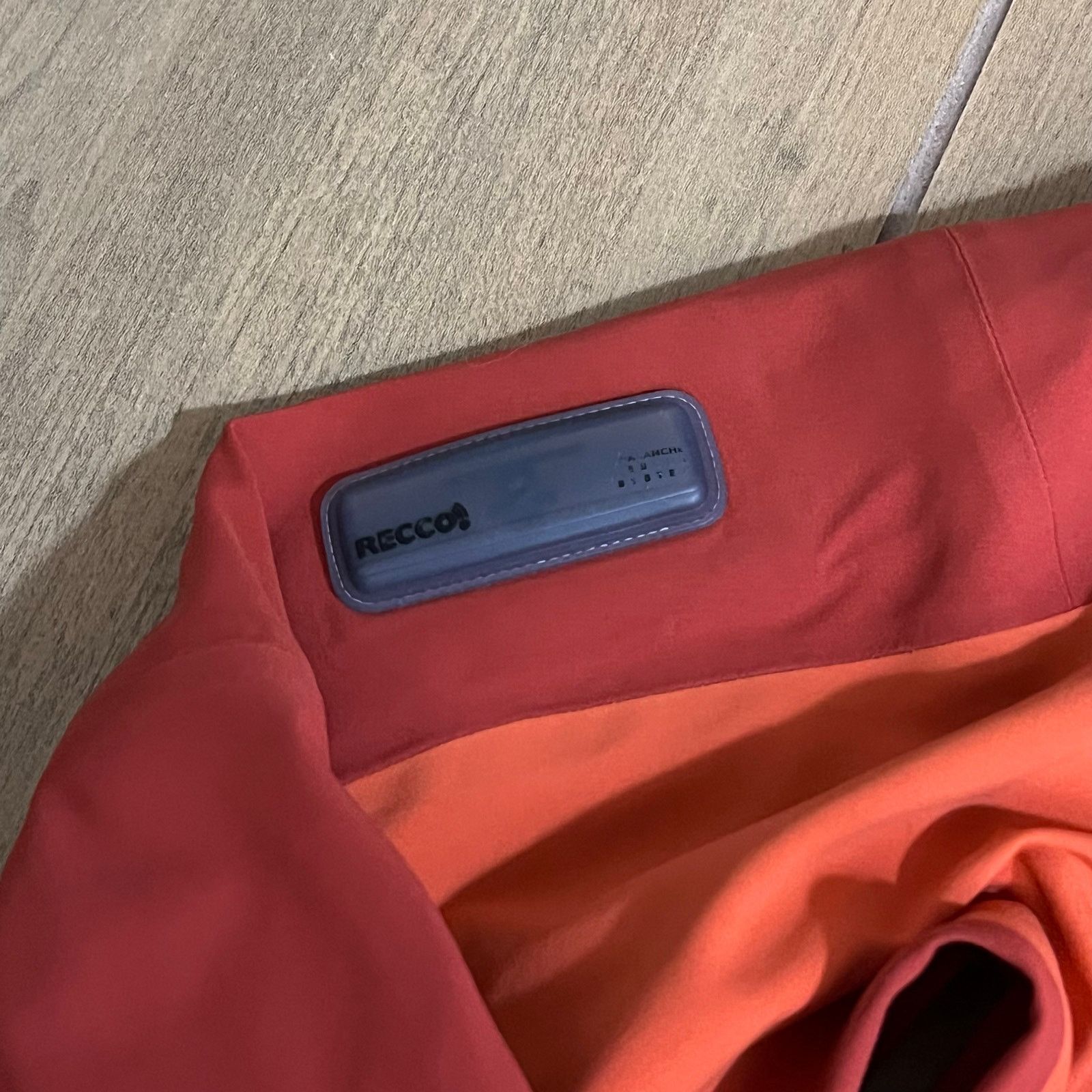 Arc'teryx Arc’teryx Women’s M Ski Shell Jacket RECCO Avalanche Orange Size M / US 6-8 / IT 42-44 - 12 Thumbnail