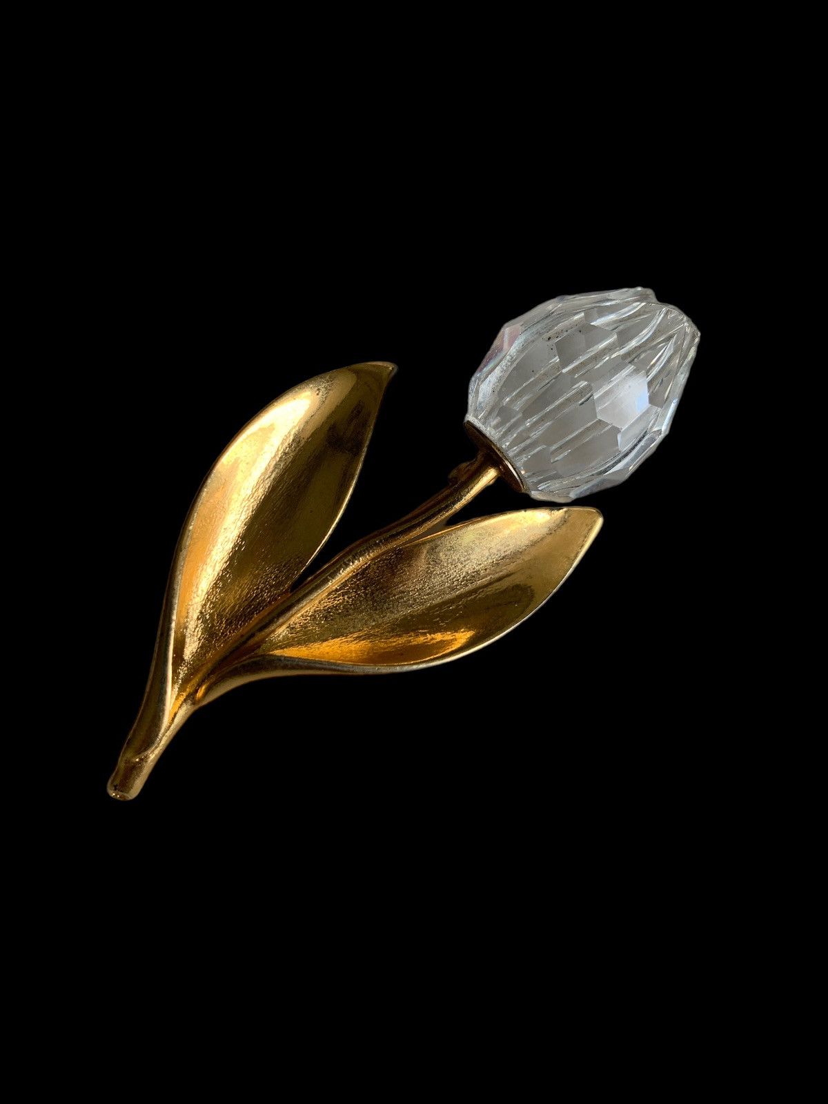 VINTAGE CRYSTAL TULIP GOLD TONE BROOCH PIN